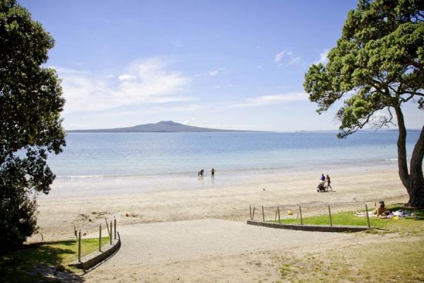 Visit Takapuna