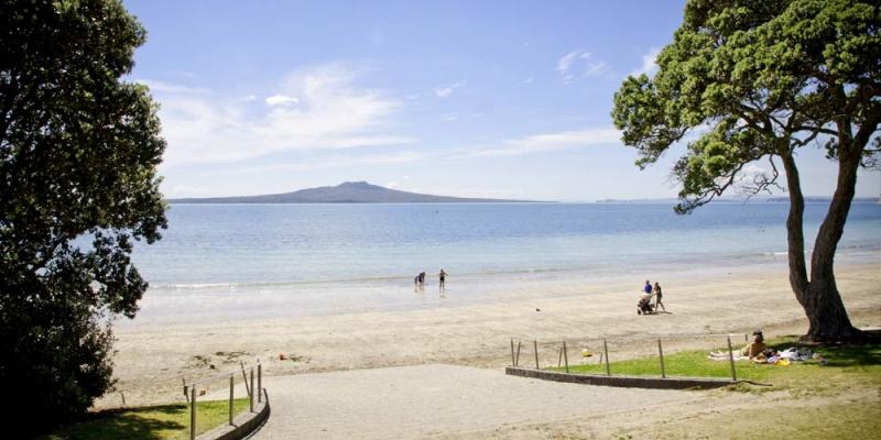 Visit Takapuna